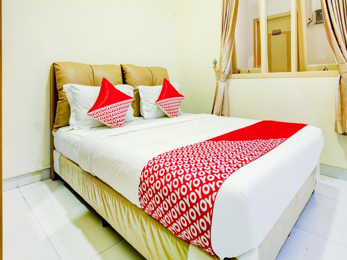 Oyo 90141 3A Syariah Hotel Jakarta Kültér fotó